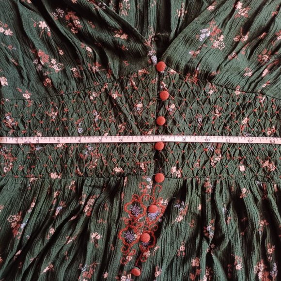 Free People Wildflowers Embroidered Forest Green Maxi Dress Size S/M - Picture 3 of 3